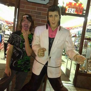 Meet your Posher, Kyle